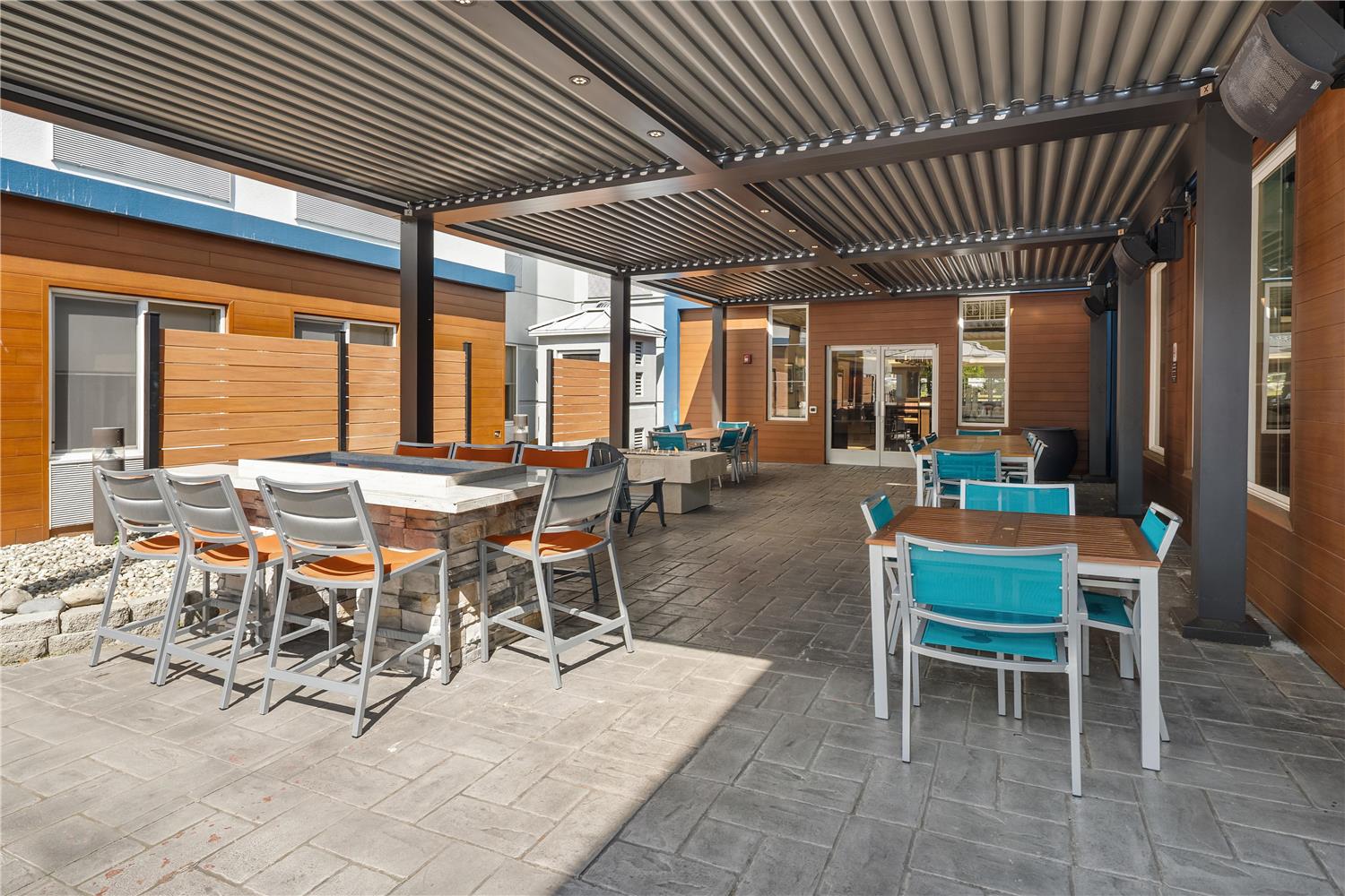 restaurant cafeteria