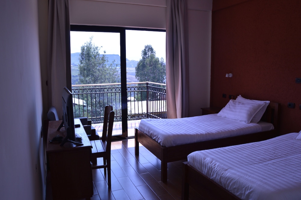 Harbe Hotel 15/50