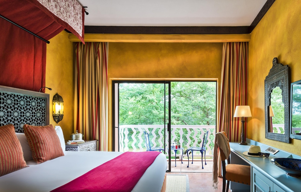 Avani Victoria Falls Resort 17/50