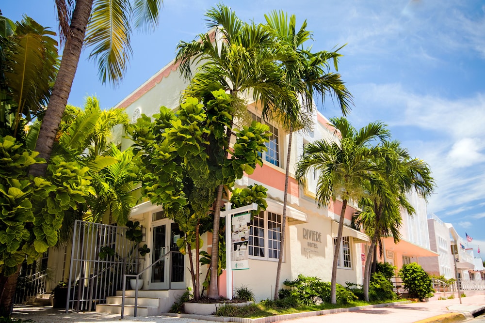 Riviere South Beach Hotel 4/66