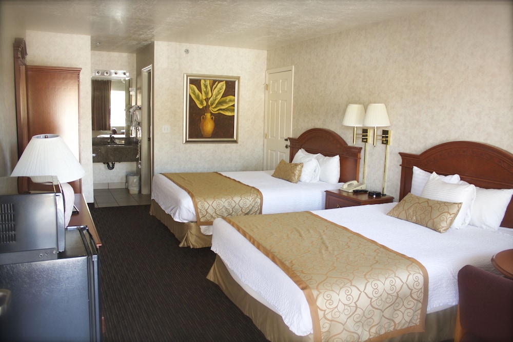 St George Inn Suites 42/67