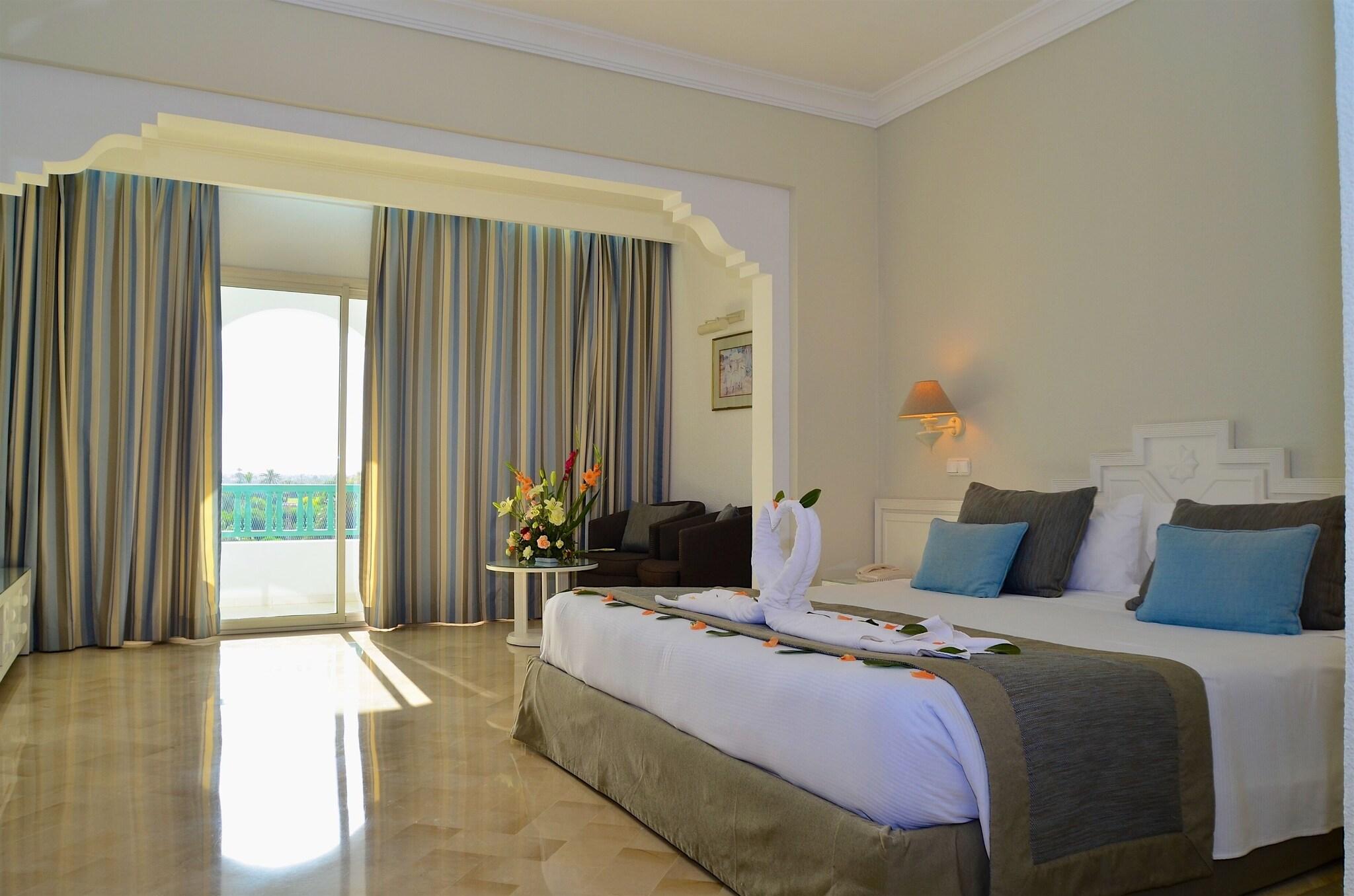 Triple Room Sea View 3A