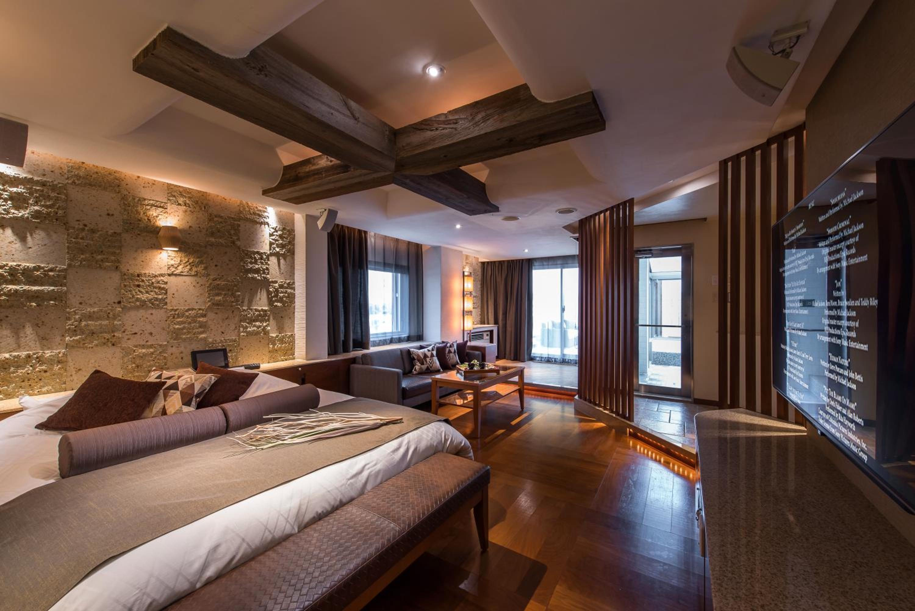 Hotel C. Chiba Shiroi 23/58