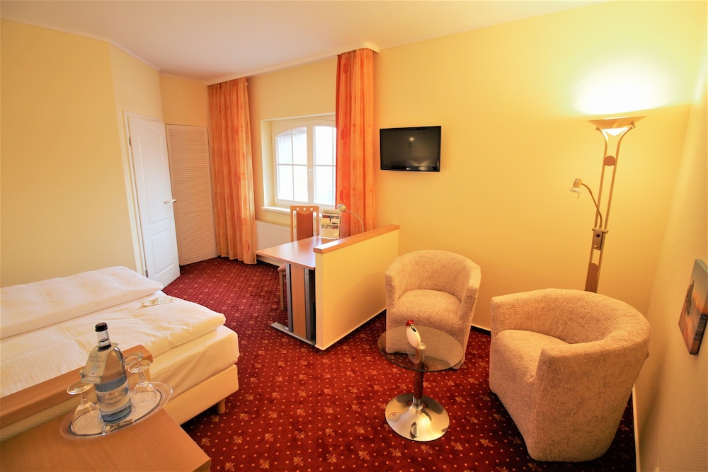 Parkhotel Kluschenberg 33/55