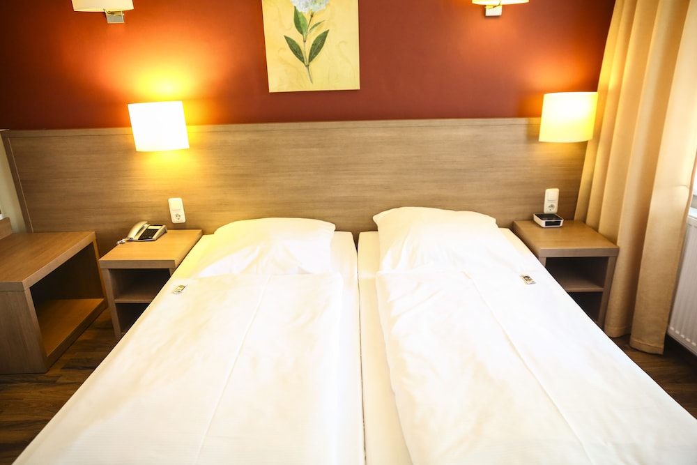 Marienthal Hotel Hamburg 26/46