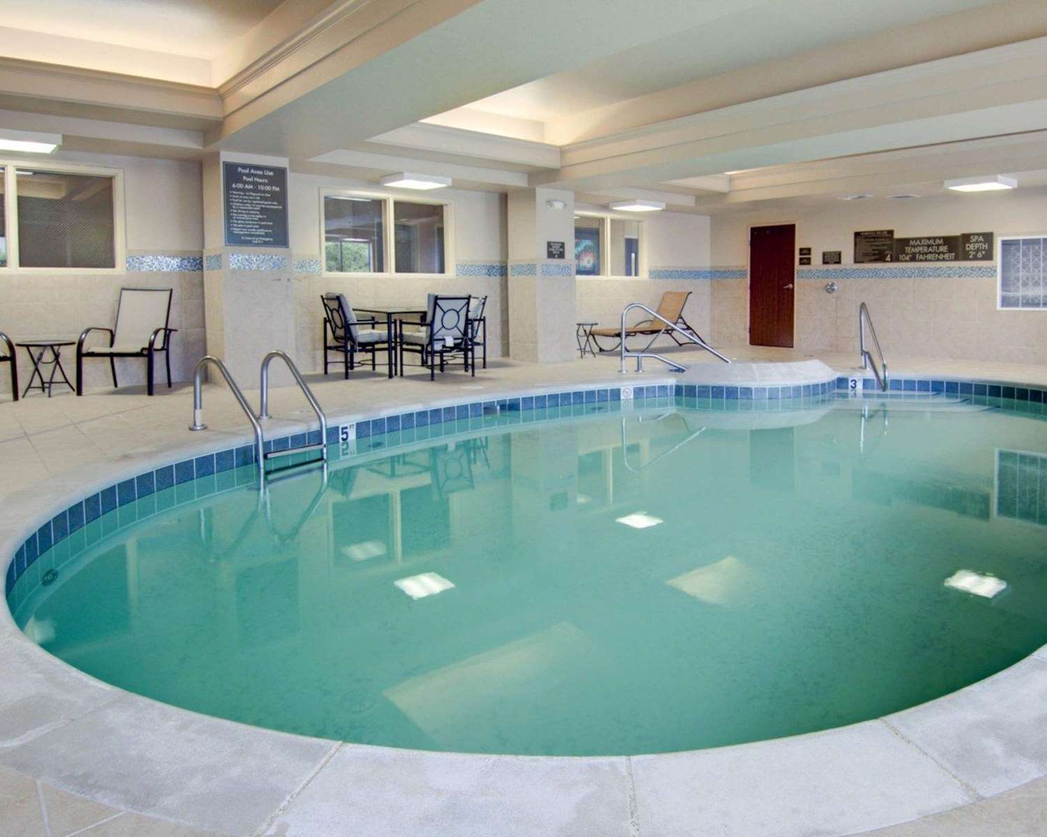 Comfort Suites Texarkana Arkansas 19/46