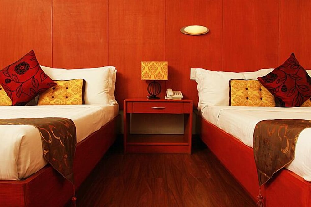 Nagaland Hotel 19/21