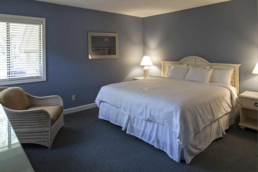 Carolina Club by Spinnaker Resorts 10/34