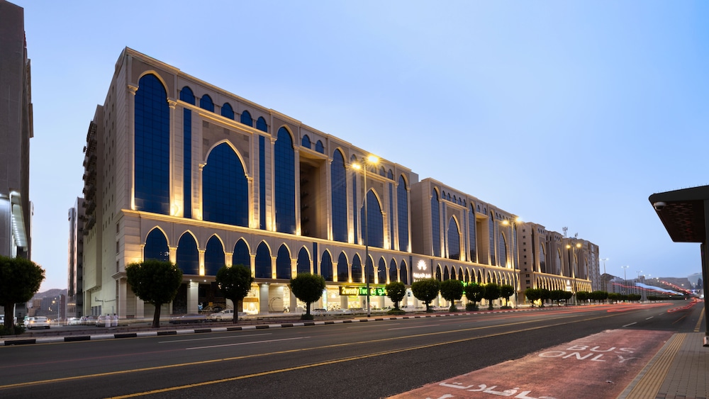 Alayam Elite Hotel 53/58