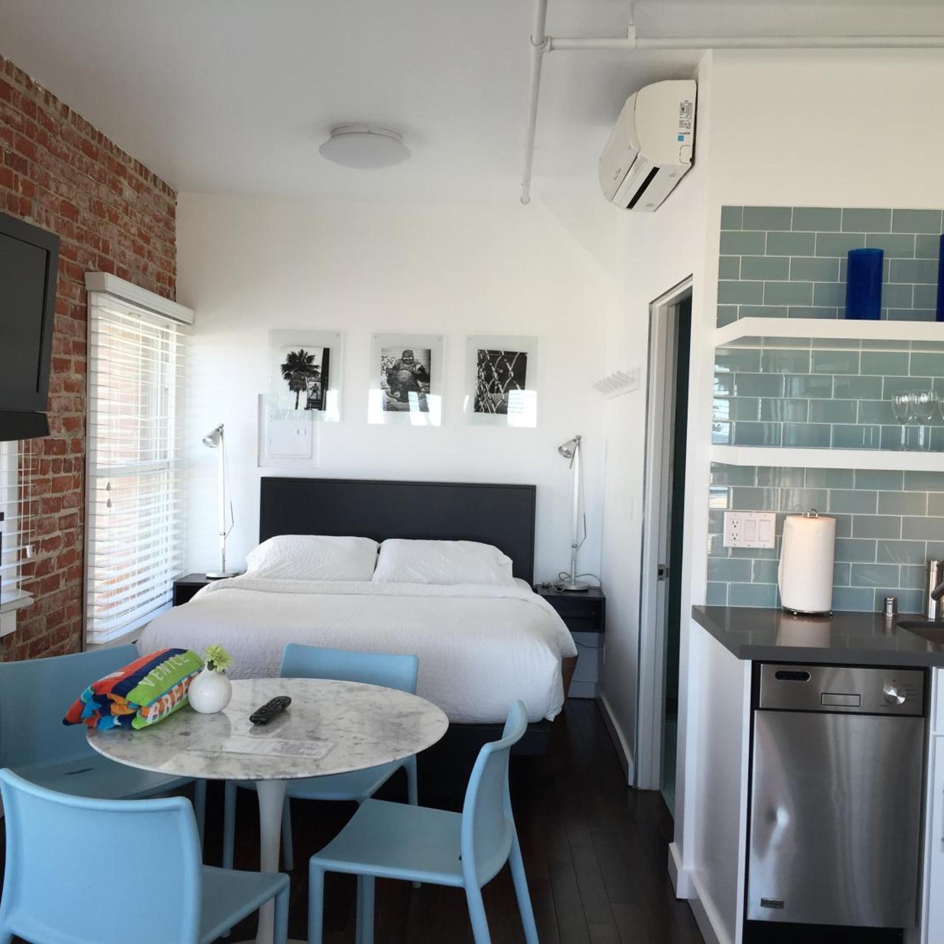 Studio, Suite, Ocean Front