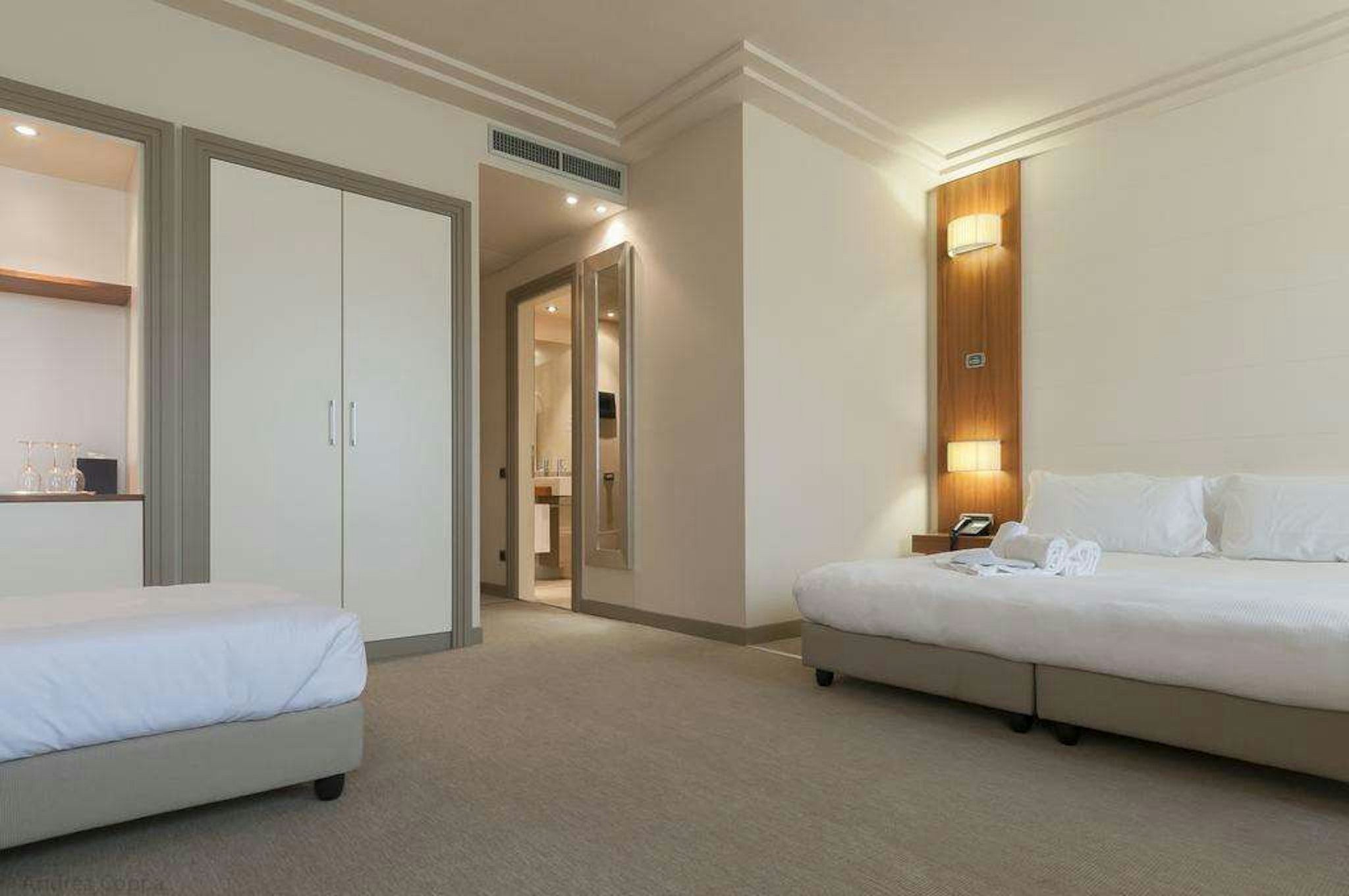 Hotel Barrage 10/42