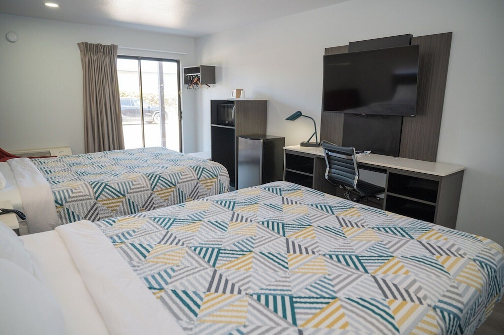 Motel6 Soledad, CA 24/58