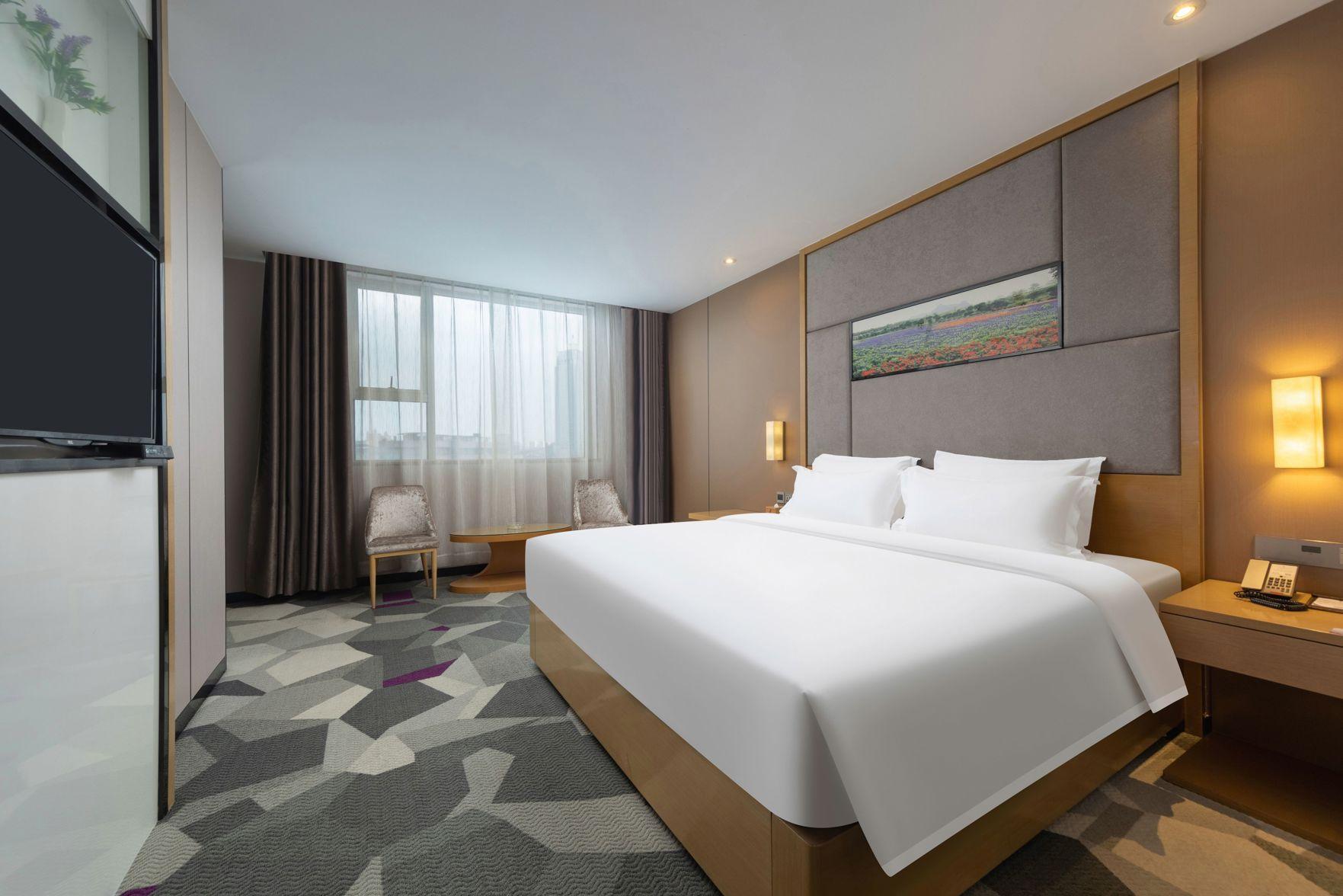 Lavande Hotel (Jiangmen Yingbin Avenue) 11/42