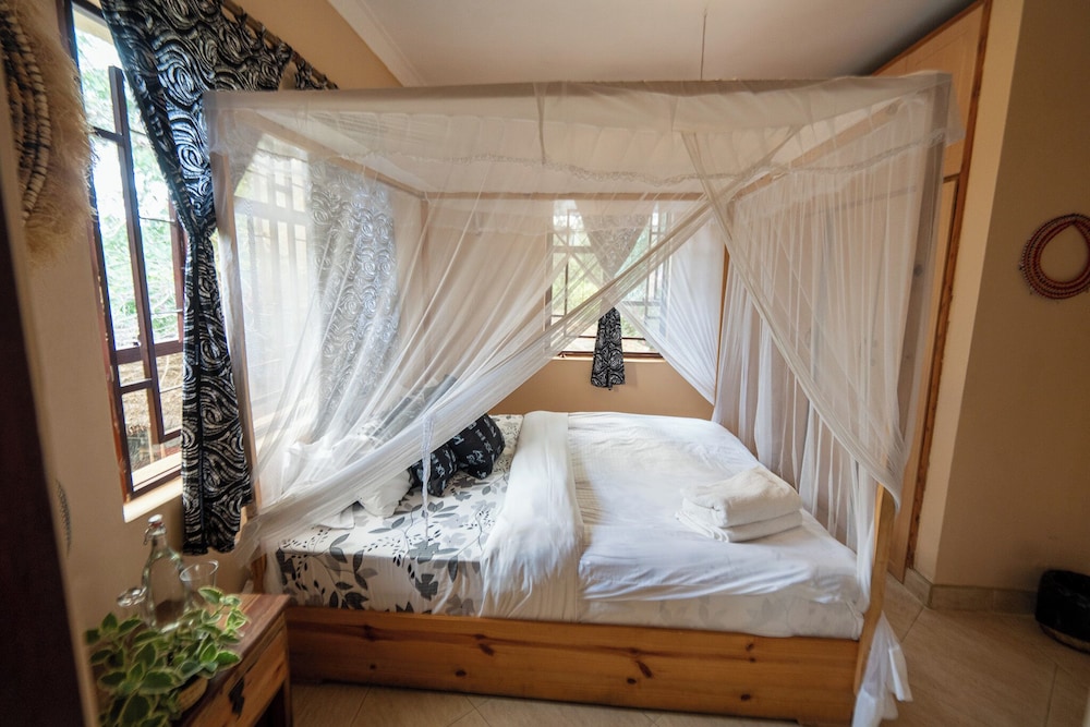 White House Of Tanzania - Hostel 10/49