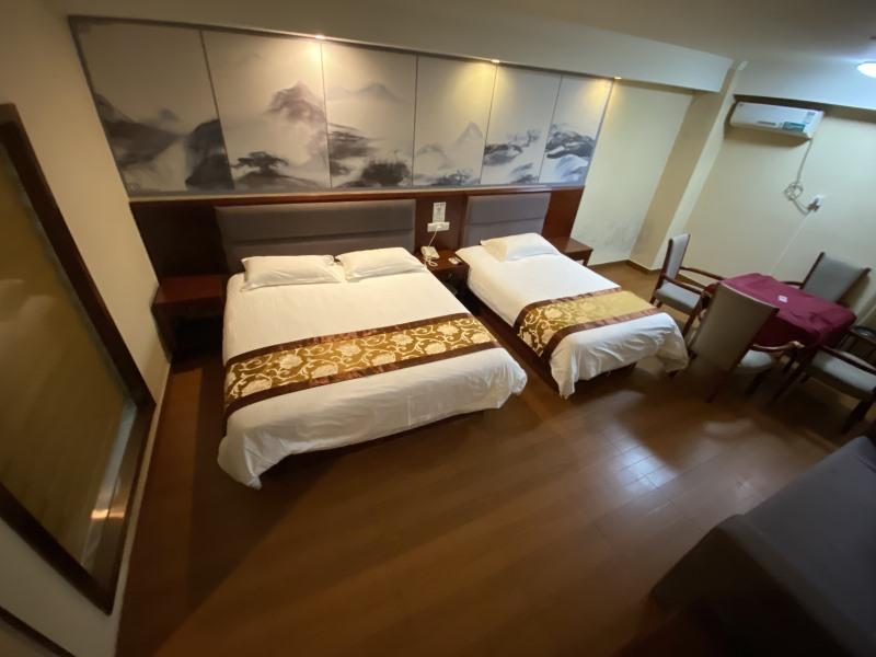 GreenTree Inn Shanghai JinShan Wanda Plaza Longxiang Road Express Hotel 41/64