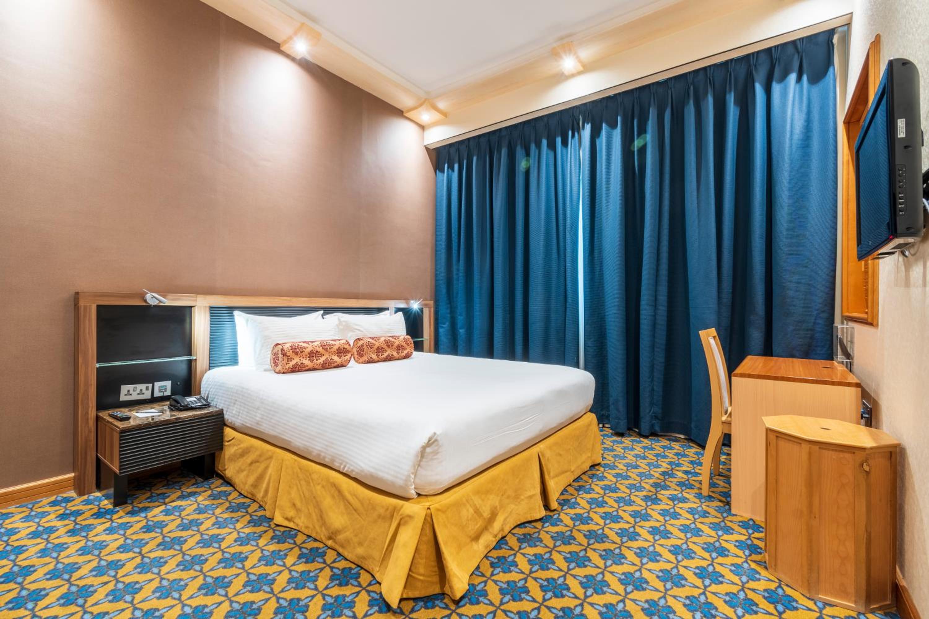 جناح تنفيذي بسرير كينج بغرفة نوم واحدة، Elite Crystal Hotel 2/5