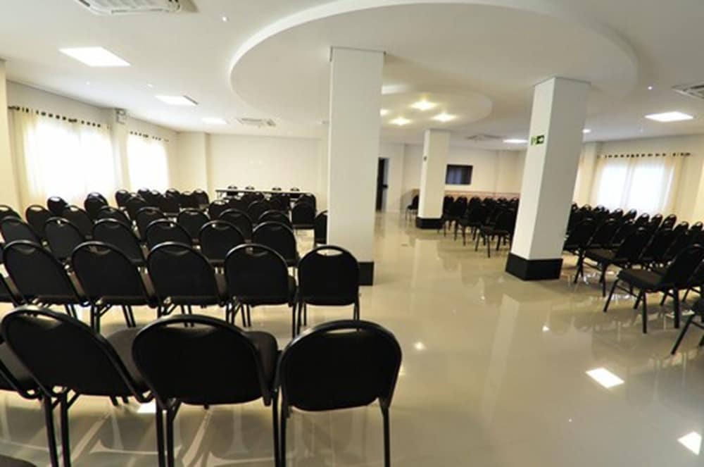 Klein Ville Sao Leopoldo 47/54