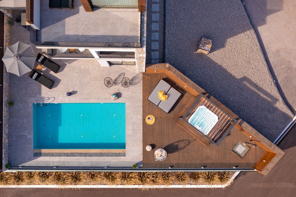 Amara Luxury Villas 38/50