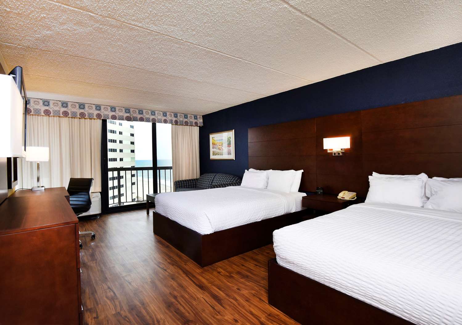 room, 2 queen beds