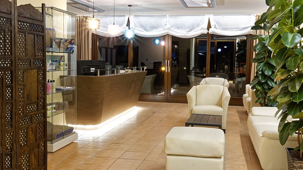 Idyll Suites - Adults Only 4/54