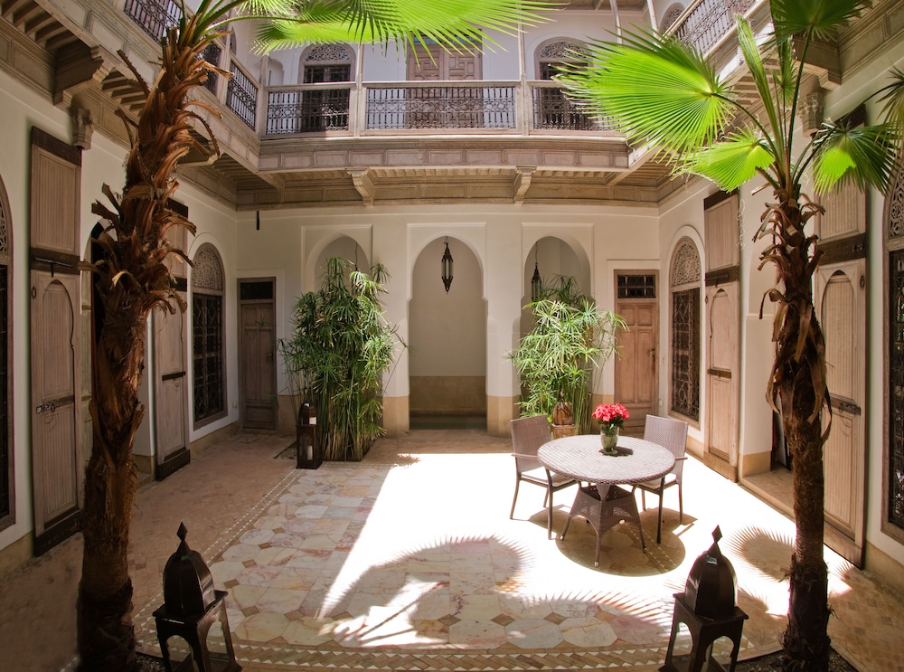 RIAD TZARRA 44/49