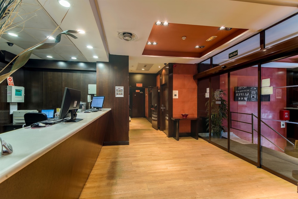 Petit Palace Cliper Gran Via 10/50