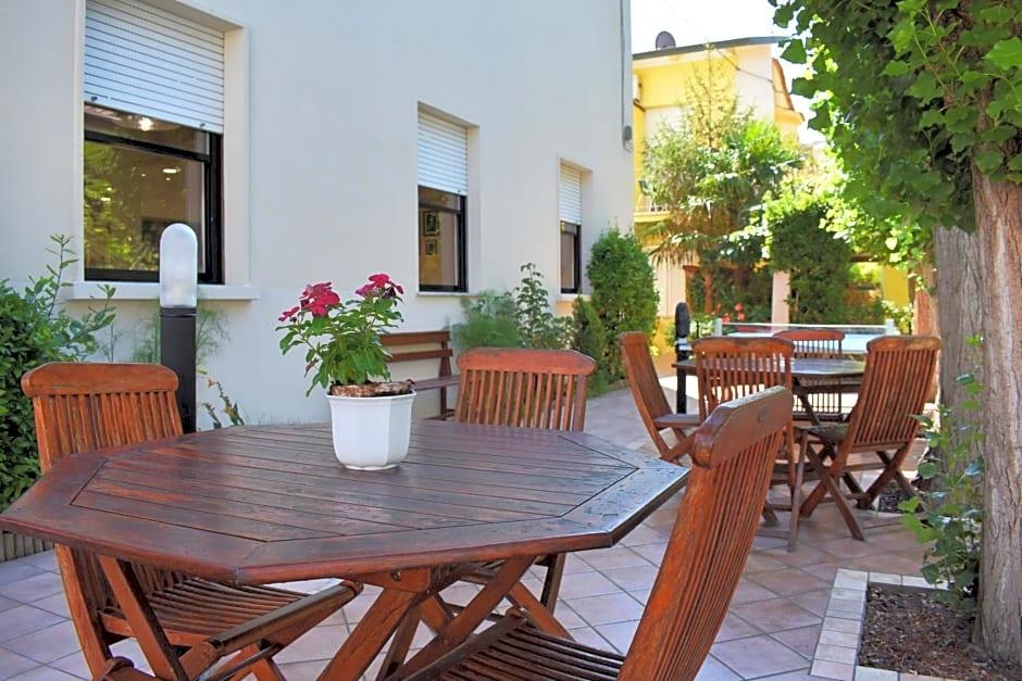 Hotel Urbinati 33/46