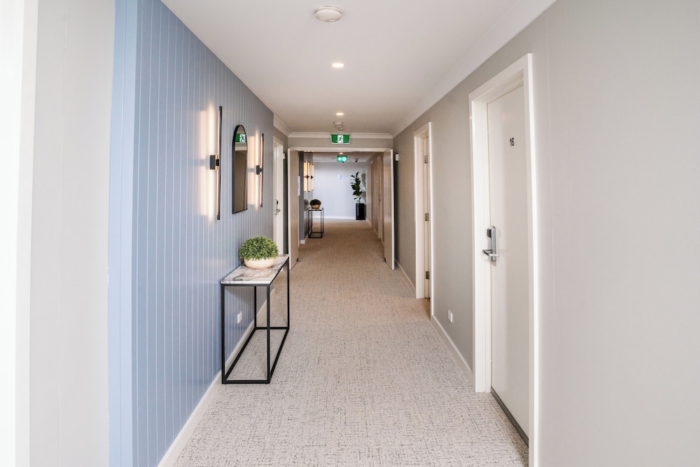 Warners At The Bay 34/50