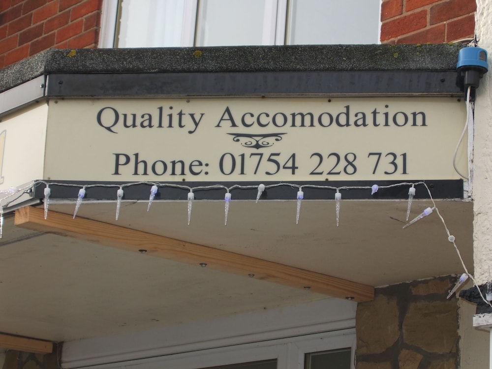 The Monsell Hotel 1/34