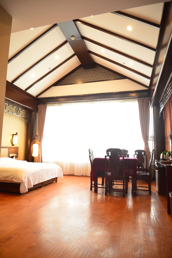 Yitingzhenshe Hotel (Beijing Qianmen) 37/41