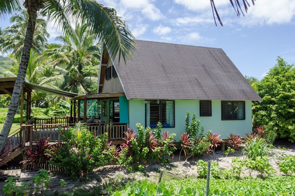 Manea Beach Villas photo2