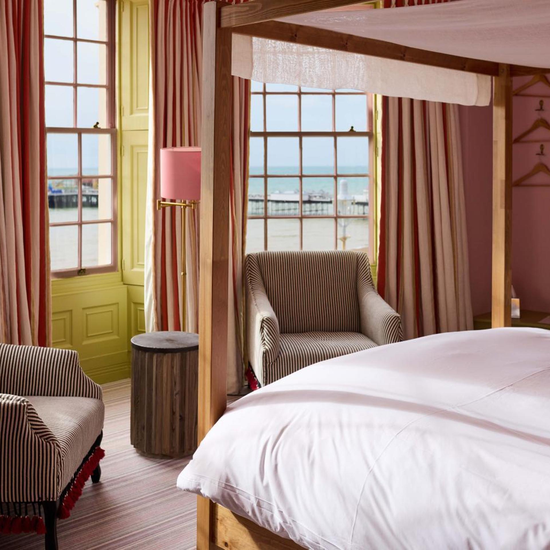 ROOM, KING BED, SEA VIEW