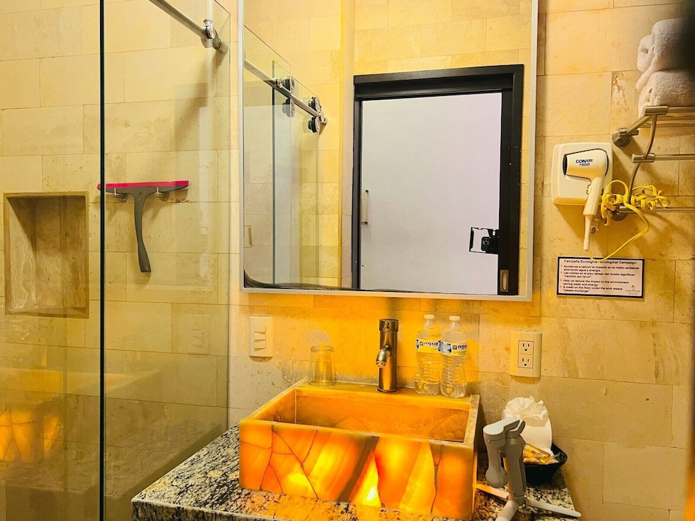 Los Picos Hotel & Suites Bucerias 50/50