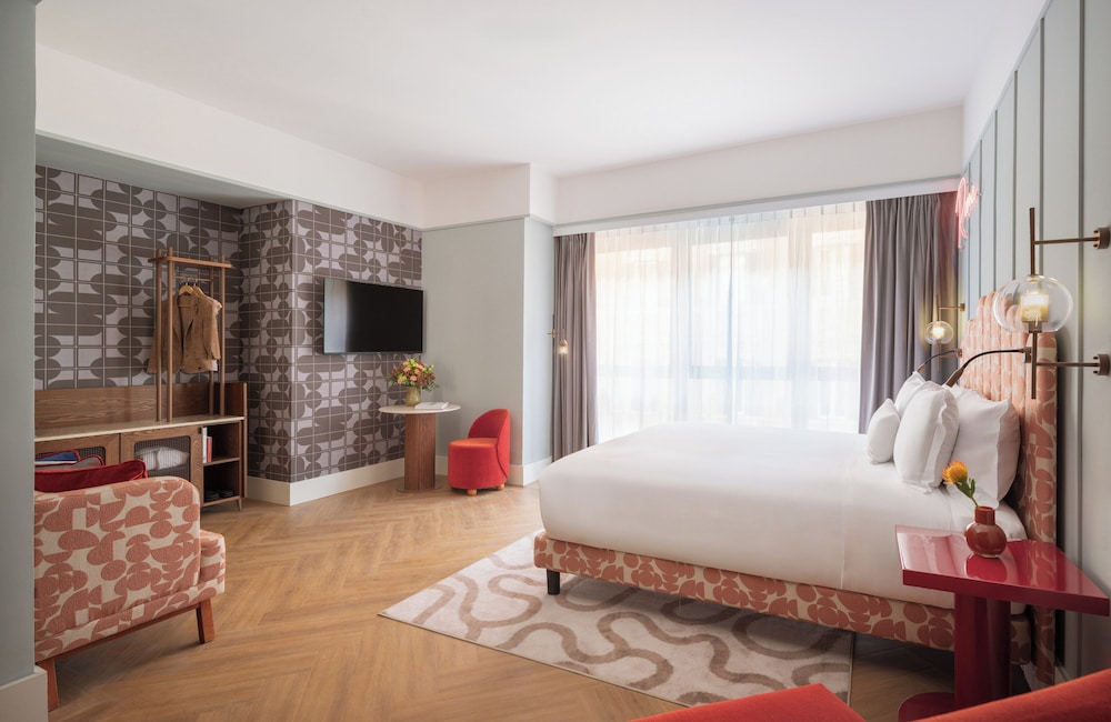 Heaven, Suite, Double Bed
