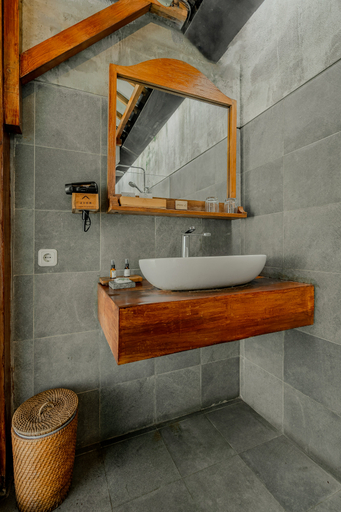 Private, Villa