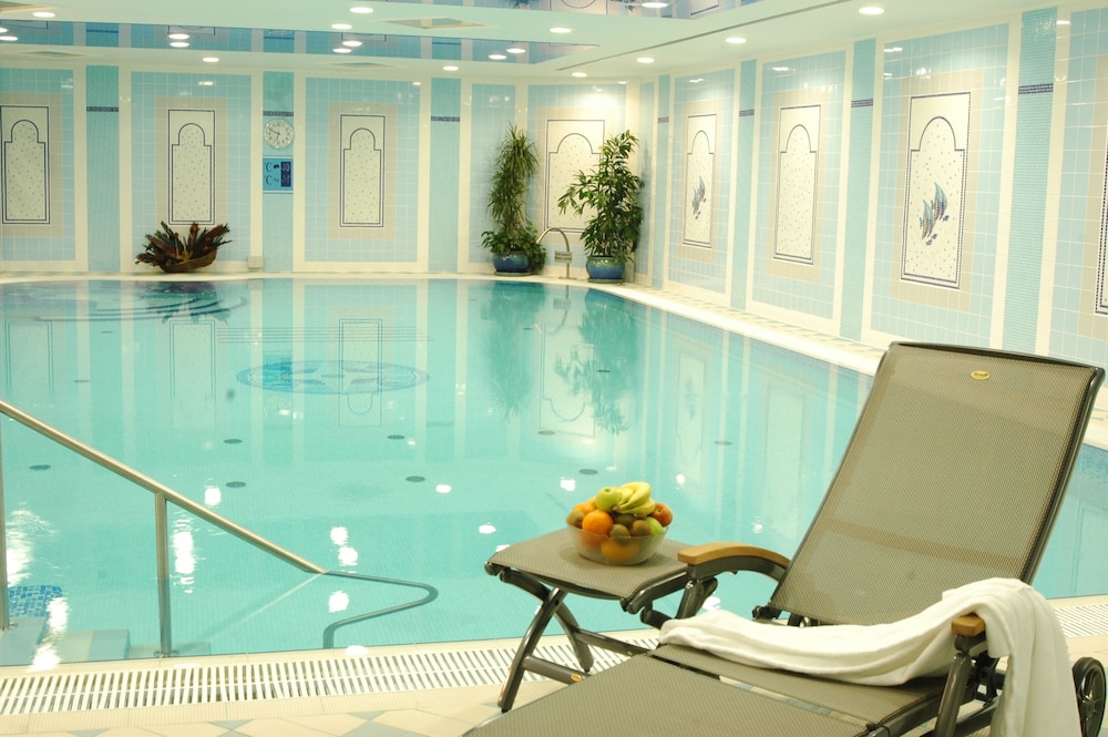 Pacific Ensana Health Spa Hotel 17/42