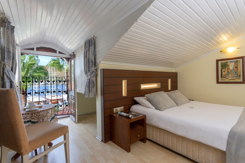 Villa Daffodil 8/46