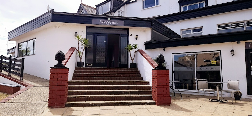 Gracellie Hotel 1/50