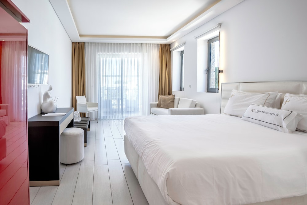 Diamond Deluxe Hotel Wellness Amp Spa Adults Only 25/76