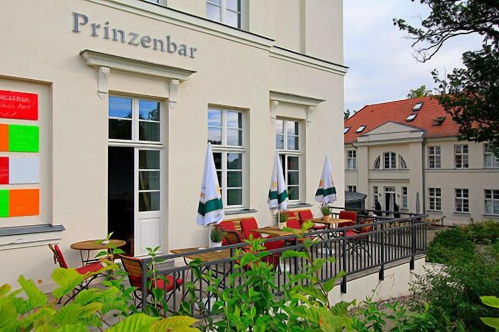 Hotel Prinzenpalais Bad Doberan 54/60
