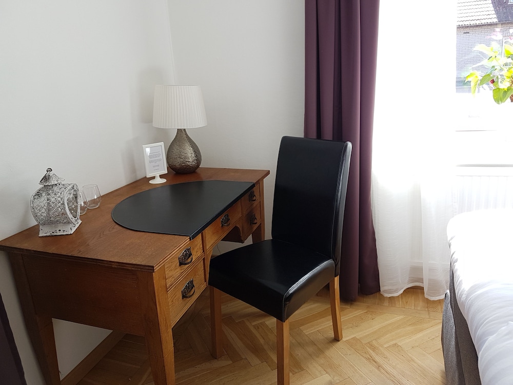 Smålandsstenar Hotell 3/37