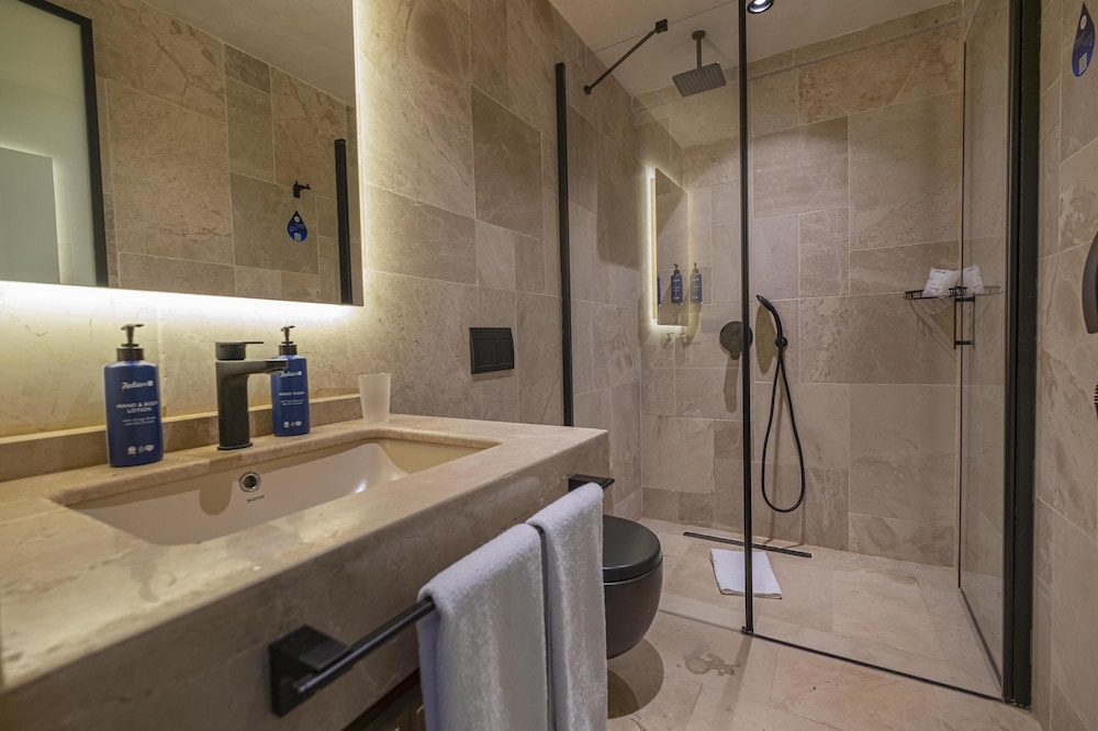 Radisson Blu Hotel Kas 48/50