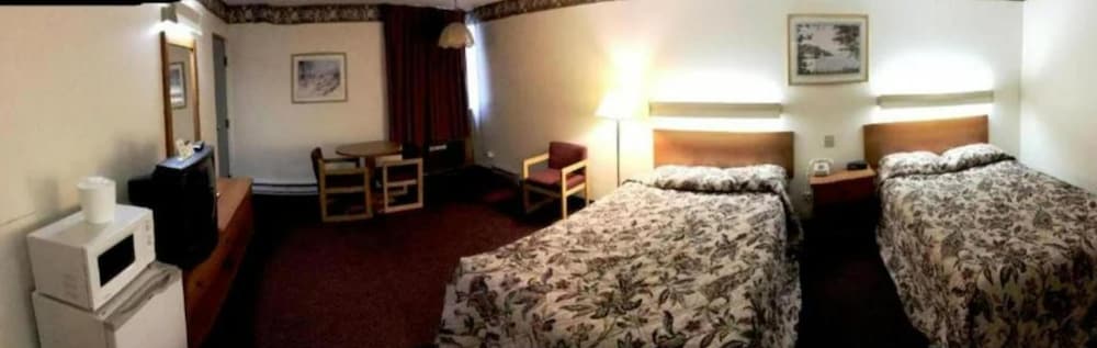 Adirondack Efficiencies Ex Econo Lodge Watertown 21/43