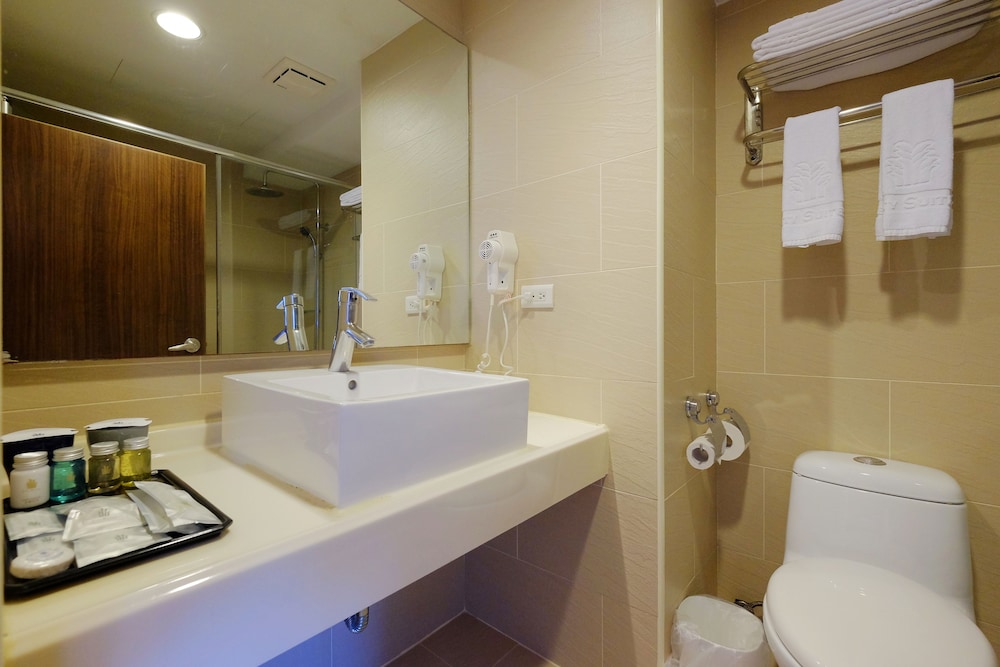 City Suites Gateway 56/58