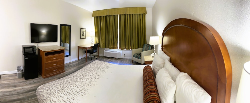 Americas Hotel El Paso Medical Center 14/25