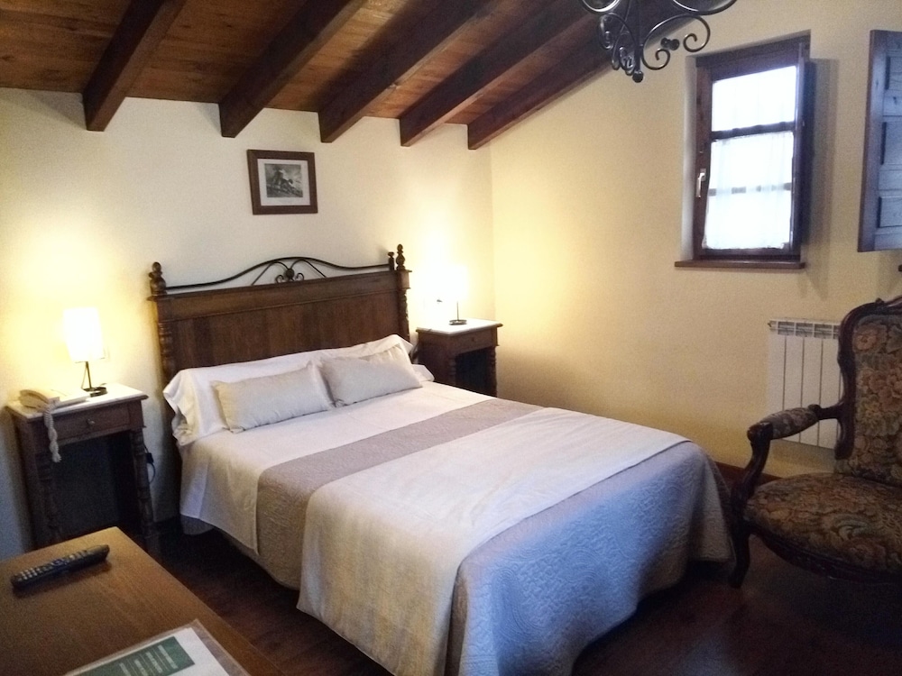 Hotel Ovio 9/50