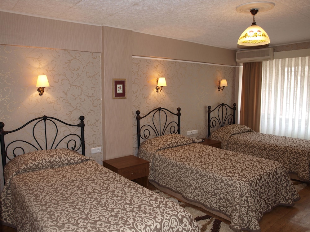 Hotel Nezih Istanbul 47/63