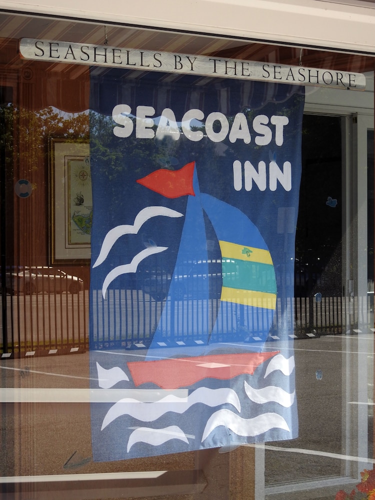 Seacoast Inn 9/36