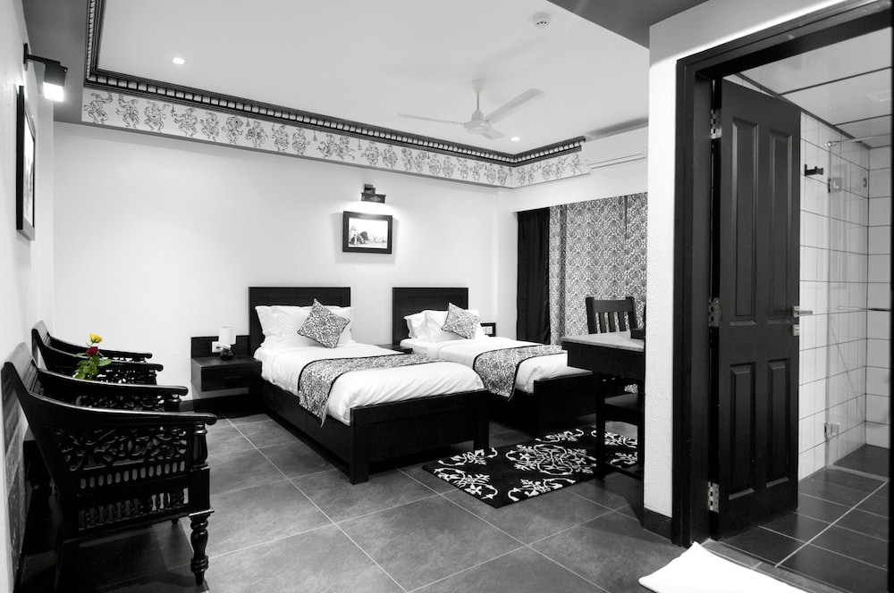 HOTEL LIWA BANGALORE 17/57