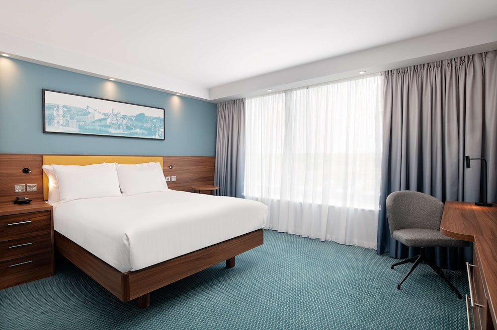 Hampton by Hilton Canterbury 21/61